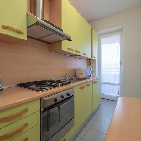 I-host - Marochetti 10 * Mediolan