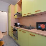 I-host - Marochetti 10 아파트