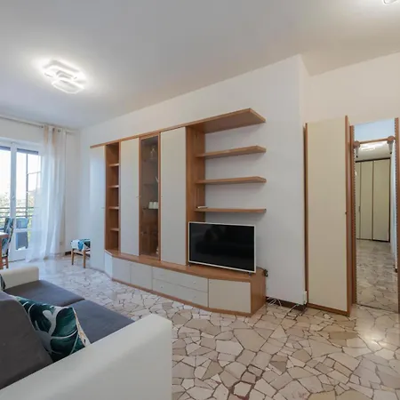 I-host - Marochetti 10 Daire