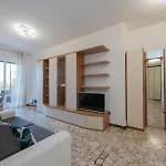 I-host - Marochetti 10 Διαμέρισμα